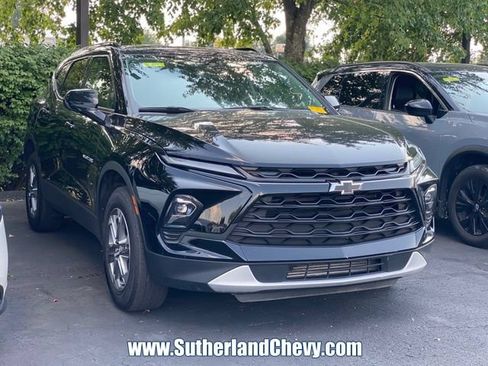 Used 2024 Chevrolet Blazer LT w/ Convenience Package FWD image 1