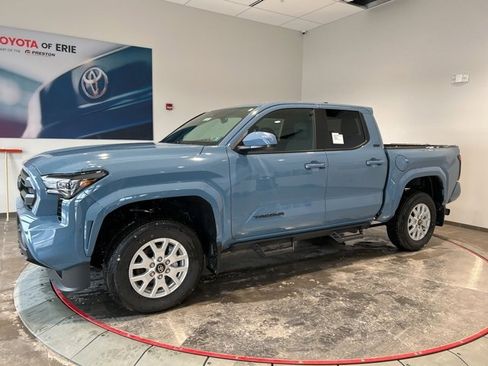 New 2026 Toyota Tacoma SR5 image 3