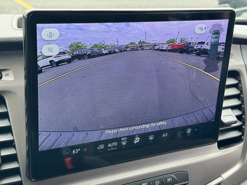 Used 2022 Ford Transit 350 XLT RWD image 32