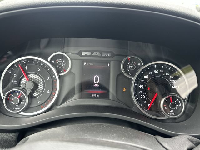New 2026 RAM 3500 Big Horn AWD/4WD image 12