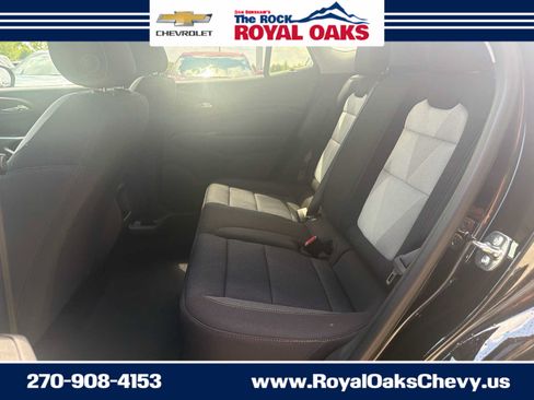 Used 2026 Chevrolet Trax LS w/ LS Convenience Package FWD image 23