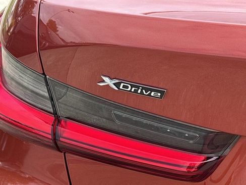 Used 2020 BMW 330i xDrive Sedan AWD/4WD image 6