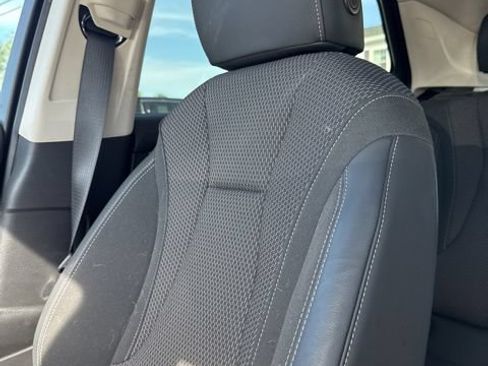 Used 2023 Buick Envision Preferred AWD/4WD image 18