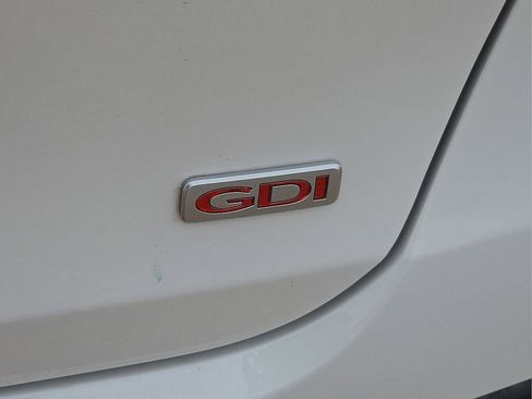 Used 2016 Kia Sorento LX image 16