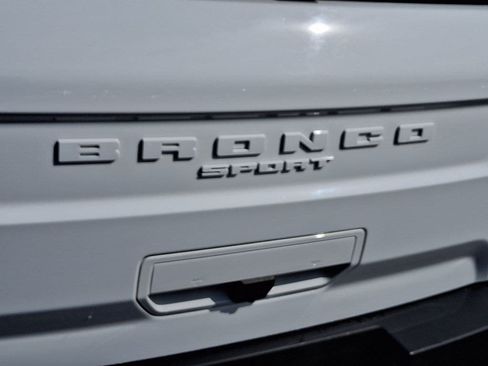Certified 2022 Ford Bronco Sport Badlands w/ Premium Package AWD/4WD image 30
