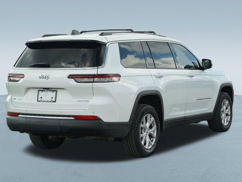 Used 2022 Jeep Grand Cherokee L Limited image 9