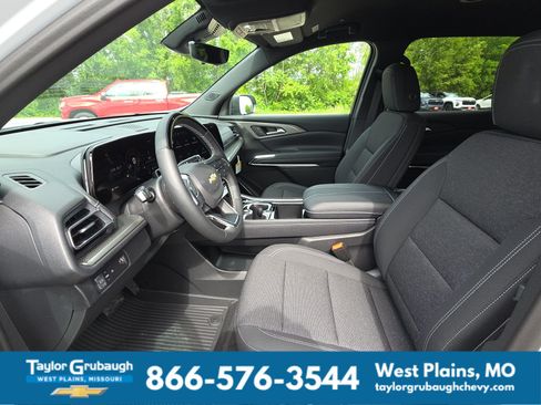 New 2026 Chevrolet Traverse LT FWD image 15