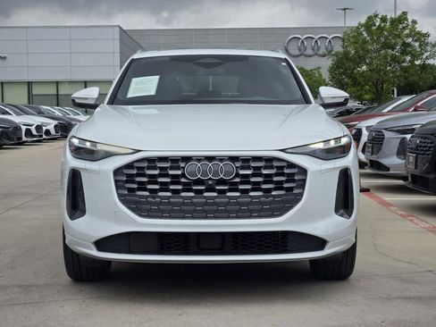 Certified 2025 Audi Q5 Premium Plus w/ Premium Plus AWD/4WD image 4