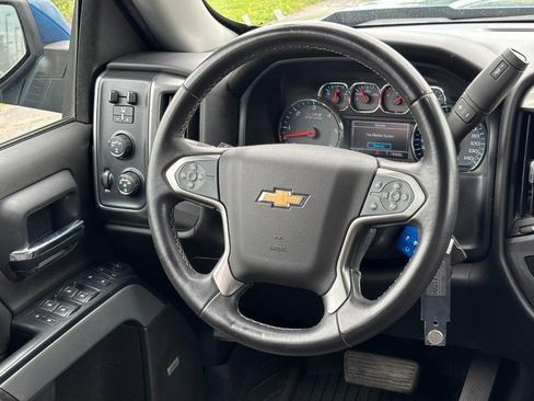 Used 2018 Chevrolet Silverado 1500 LT w/ All Star Edition AWD/4WD image 12