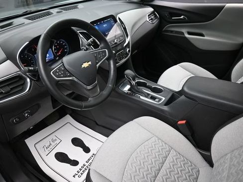 Used 2023 Chevrolet Equinox LT FWD image 19