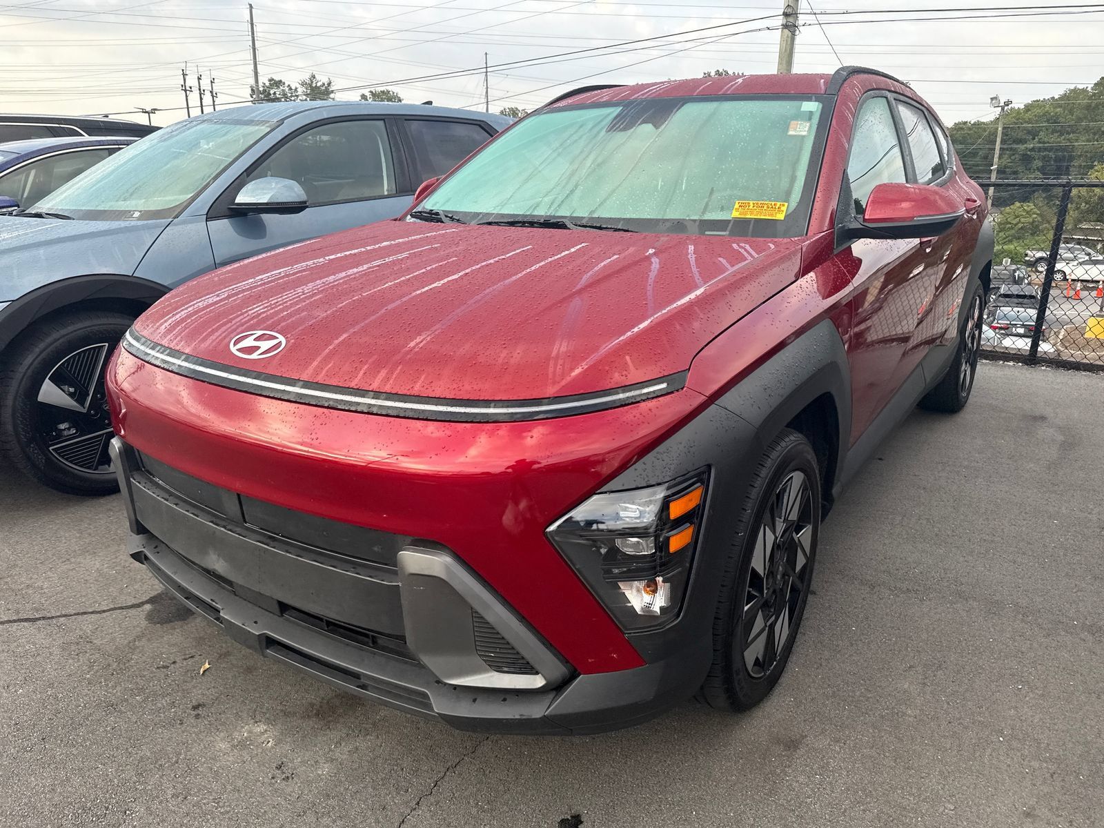 Used 2024 Hyundai Kona SEL FWD image 2