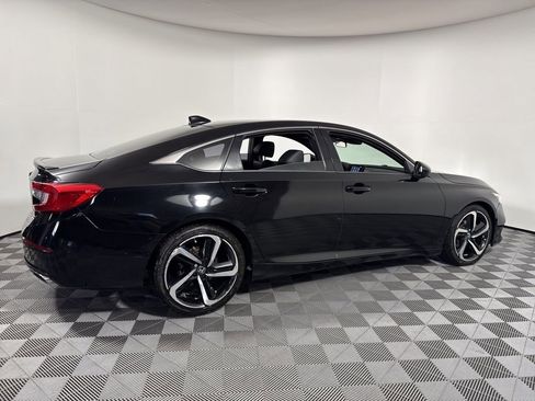 Used 2021 Honda Accord Sport image 6