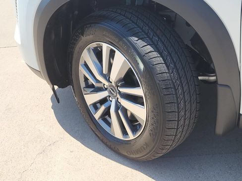 New 2026 Nissan Pathfinder SL w/ Cargo Package FWD image 9