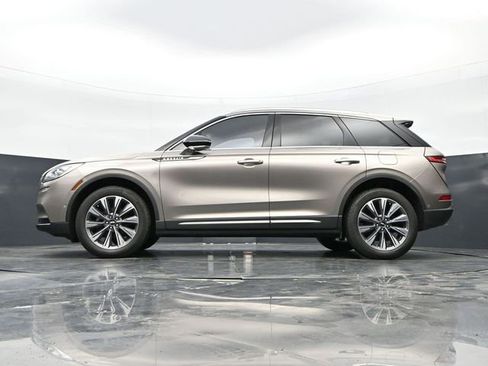 Used 2021 Lincoln Corsair Reserve w/ Equipment Group 201A image 39