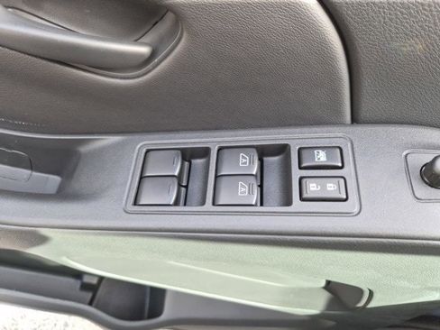 New 2026 Nissan Frontier SV w/ SV Convenience Package image 17