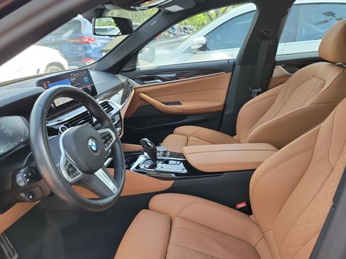 Used 2023 BMW 540i w/ M Sport Package RWD image 16
