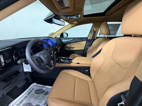 New 2026 Lexus NX 350h FWD w/ Premium image 5