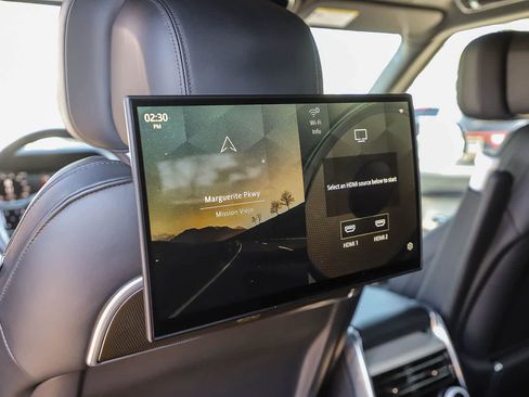 Used 2024 Land Rover Range Rover SV image 20