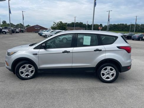 Used 2019 Ford Escape S FWD image 5