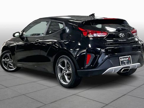 Used 2019 Hyundai Veloster 2.0 image 11