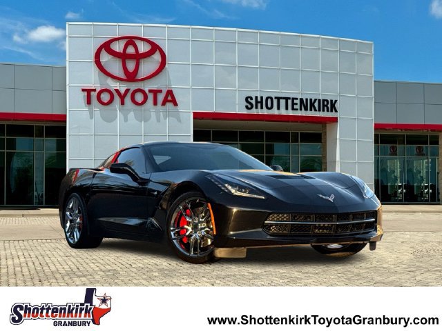 Used 2016 Chevrolet Corvette Stingray Coupe RWD image 1