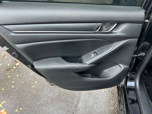 Used 2020 Honda Accord Sport image 27