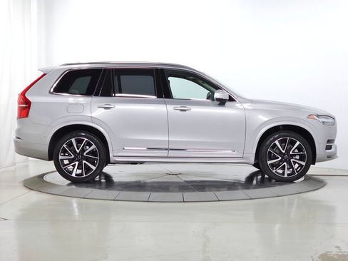 Used 2025 Volvo XC90 B6 Plus w/ Protection Package AWD/4WD image 11