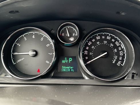 Used 2014 Chevrolet Captiva Sport LT FWD image 13