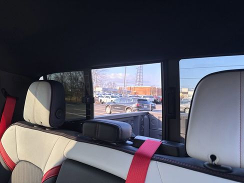 New 2026 GMC Canyon AT4X w/ LPO, Black Badging Package image 44