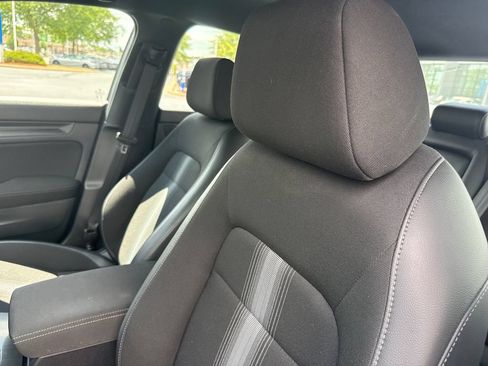 Used 2025 Honda Civic Sport image 12