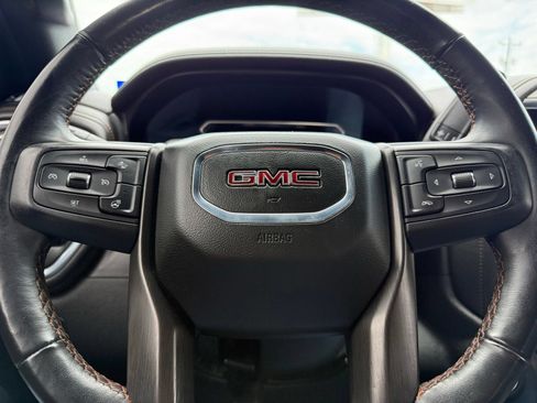 Used 2019 GMC Sierra 1500 AT4 w/ AT4 Premium Package AWD/4WD image 9