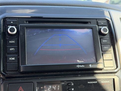 Used 2014 Toyota Tacoma PreRunner image 19