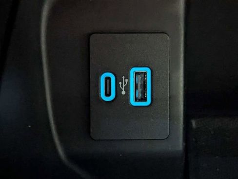 Used 2021 Ford F150 XLT w/ Equipment Group 302A High AWD/4WD image 16