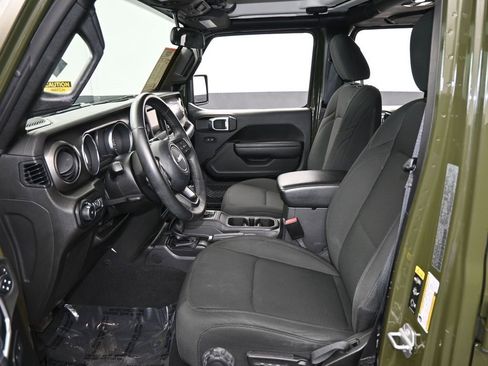 Used 2021 Jeep Wrangler Unlimited Sport image 11
