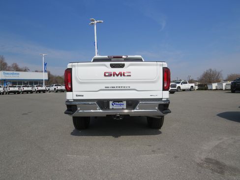New 2026 GMC Sierra 1500 SLT w/ SLT Premium Plus Package image 30