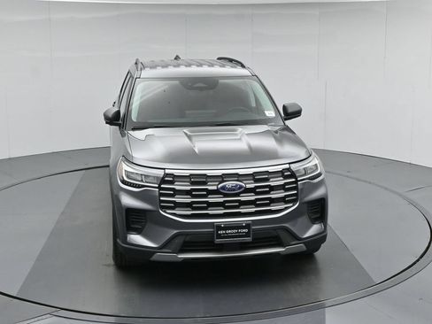 New 2026 Ford Explorer Active RWD image 36