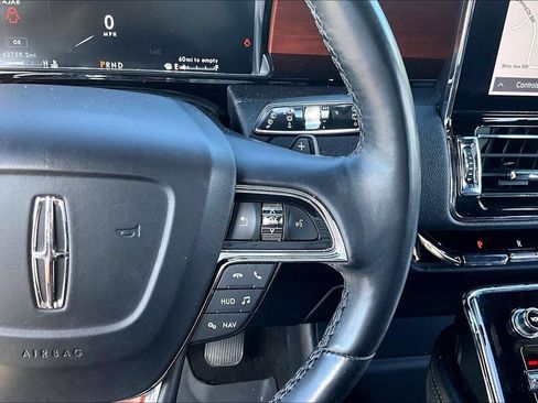 Used 2020 Lincoln Navigator Reserve w/ Equipment Group 208A Reserve RWD image 12