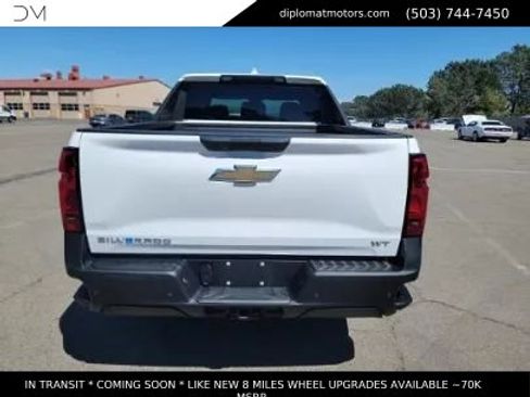 Used 2024 Chevrolet Silverado EV W/T image 5