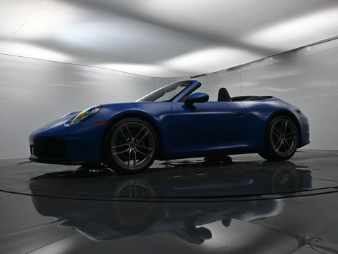 Used 2025 Porsche 911 Carrera image 50