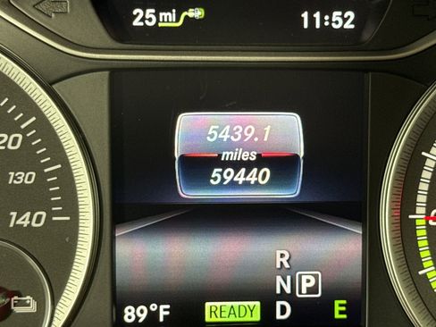 Used 2017 Mercedes-Benz B 250e image 19