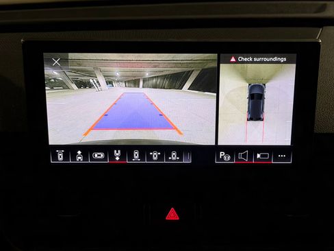 Certified 2023 Audi Q5 2.0T Prestige AWD/4WD image 29