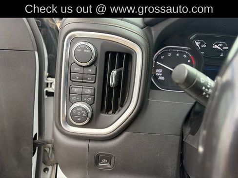 Used 2022 GMC Sierra 1500 AT4 AWD/4WD image 15