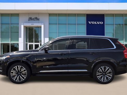 Certified 2025 Volvo XC90 T8 Plus w/ Protection Package Premier image 3