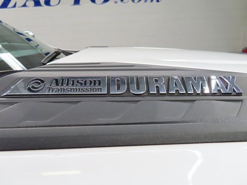 Used 2024 Chevrolet Silverado 2500 High Country image 57