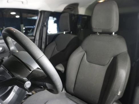Used 2016 Jeep Renegade Sport w/ Power & Air Group AWD/4WD image 10