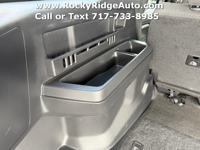 Used 2025 Toyota 4Runner SR5 AWD/4WD image 32