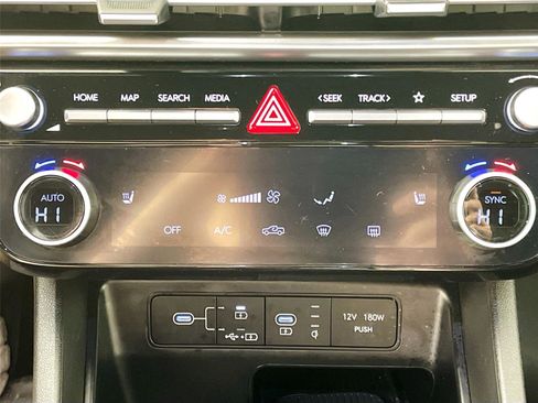 Used 2025 Hyundai Santa Cruz XRT AWD/4WD image 9