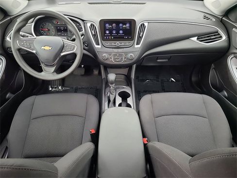 Used 2024 Chevrolet Malibu LS image 14