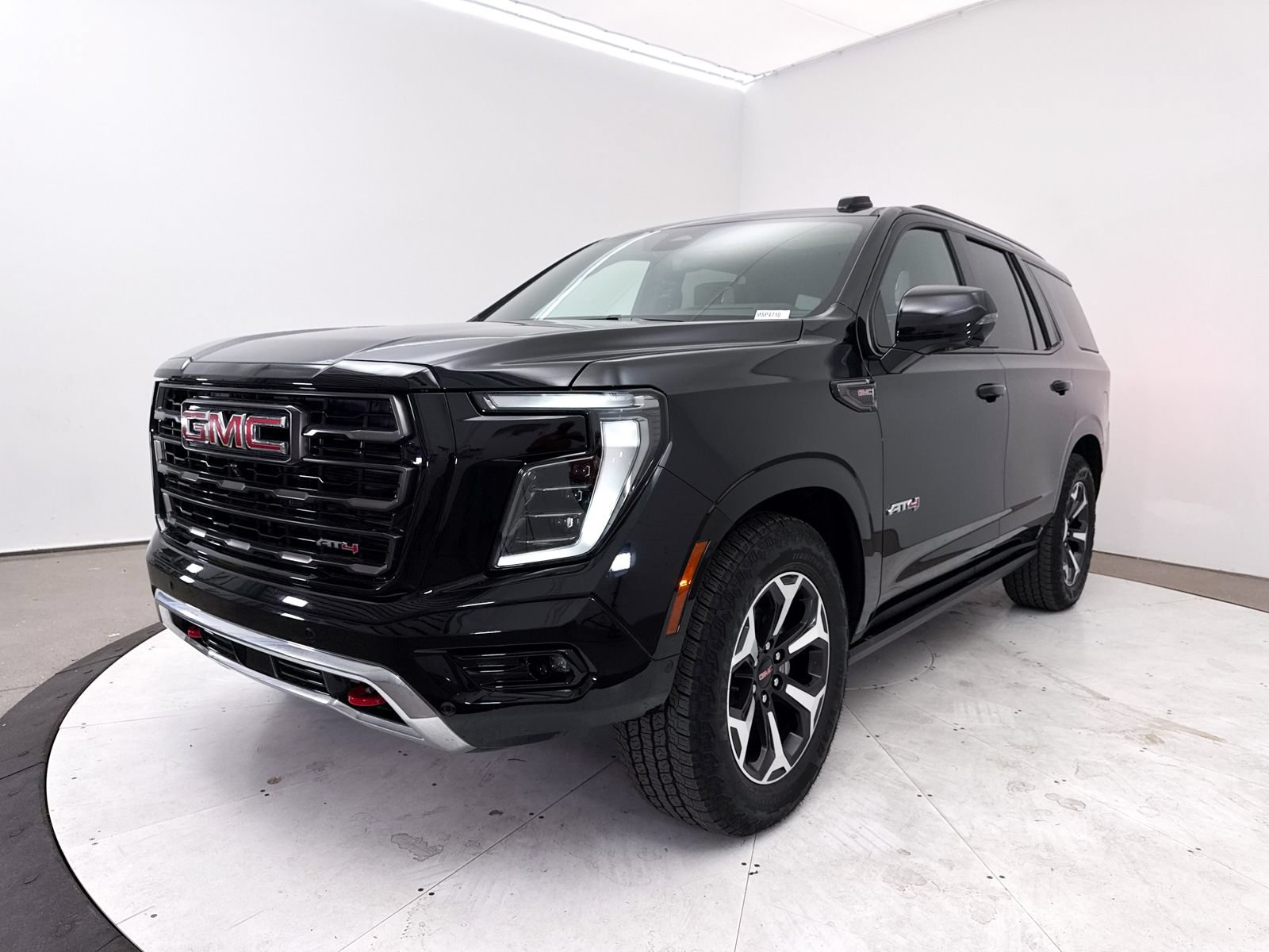Used 2025 GMC Yukon AT4 Ultimate AWD/4WD image 17