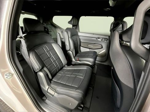 New 2026 Kia EV9 Land image 11